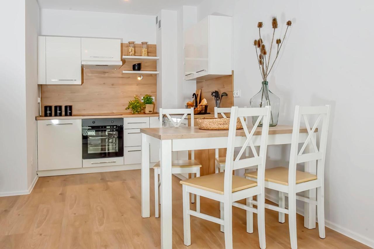Nova Wozownia Apartment Leszno  Ngoại thất bức ảnh